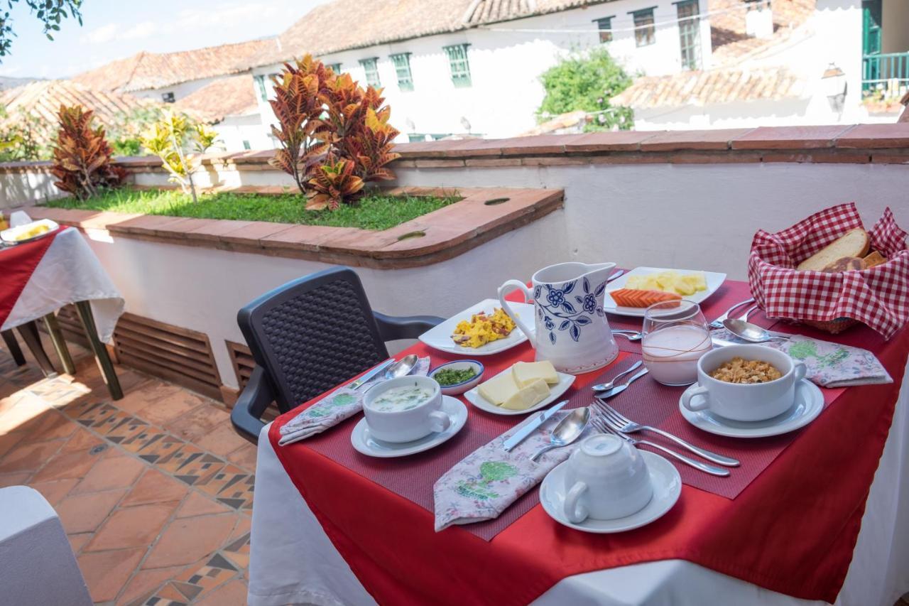 La Casa Del Arbol Hotel Boutique Вилья-де-Лейва Экстерьер фото