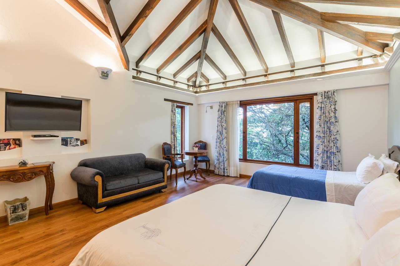 La Casa Del Arbol Hotel Boutique Вилья-де-Лейва Экстерьер фото