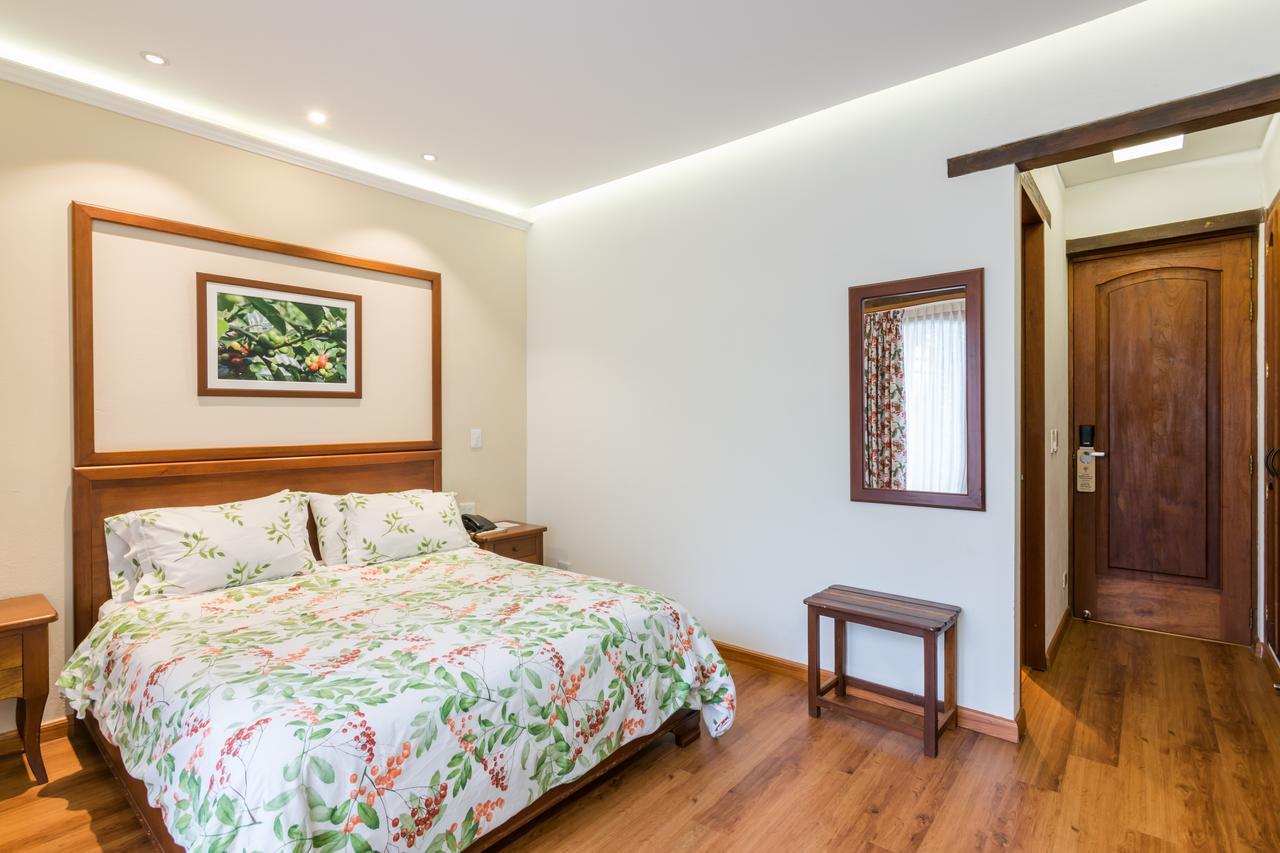 La Casa Del Arbol Hotel Boutique Вилья-де-Лейва Экстерьер фото