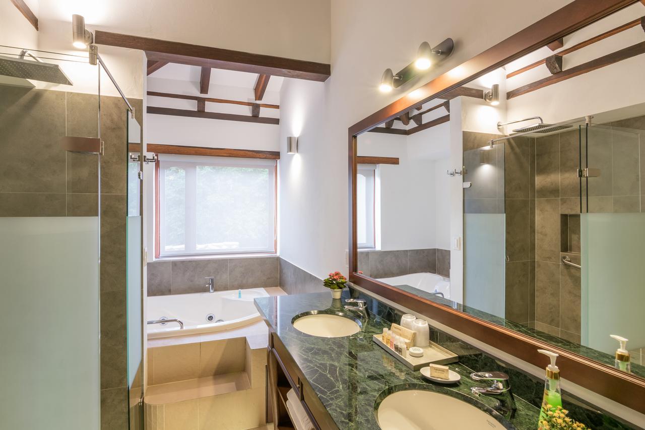 La Casa Del Arbol Hotel Boutique Вилья-де-Лейва Экстерьер фото