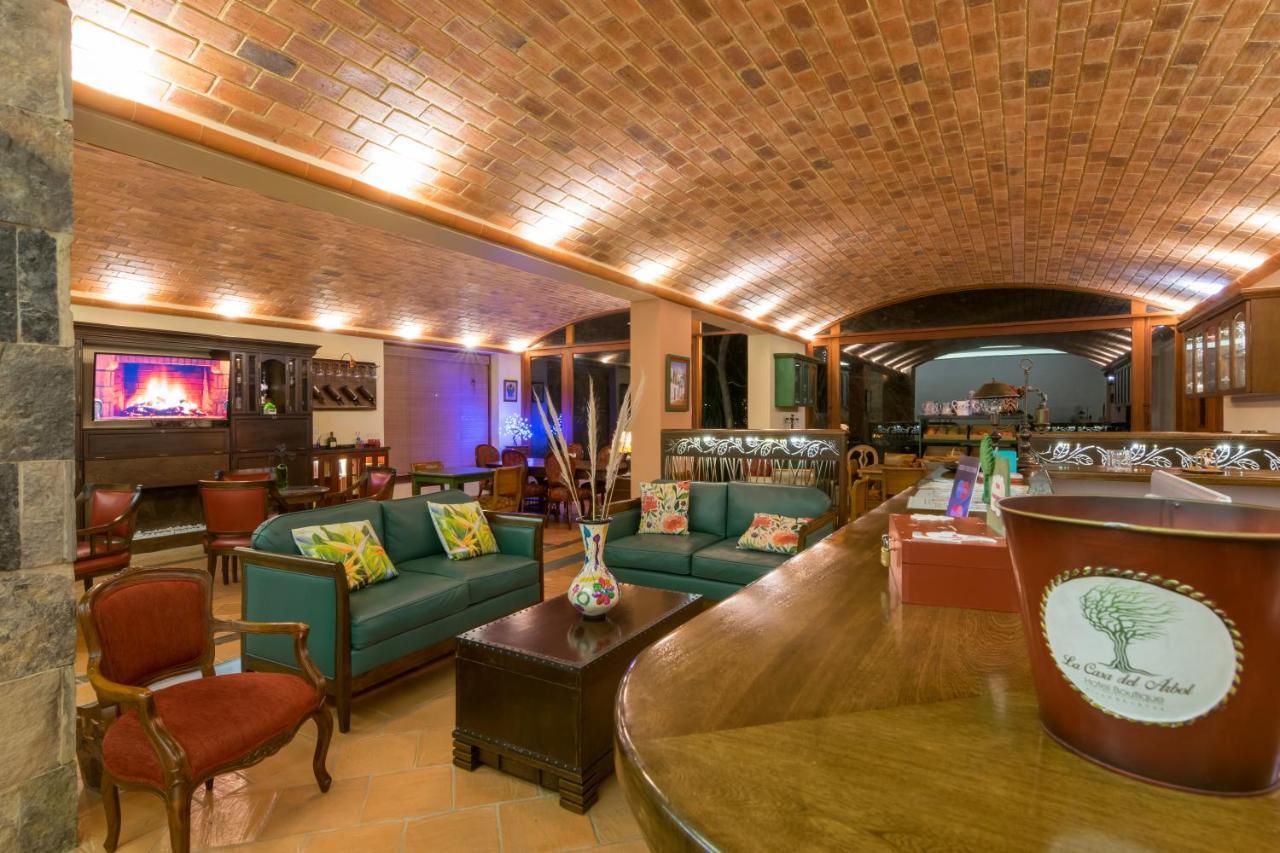 La Casa Del Arbol Hotel Boutique Вилья-де-Лейва Экстерьер фото